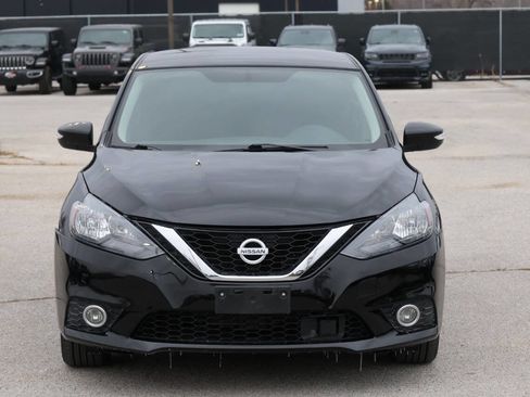 Used 2018 Nissan Sentra SR image 5