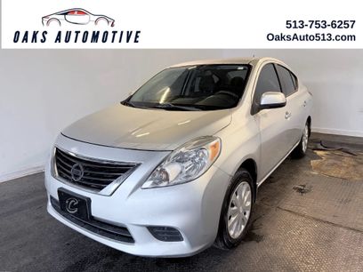 Used 2012 Nissan Versa SV w/ Convenience Pkg