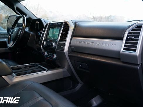 Used 2017 Ford F350 Platinum w/ Platinum Ultimate Package image 46