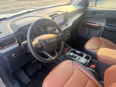Used 2024 Ford Maverick Lariat AWD/4WD image 11