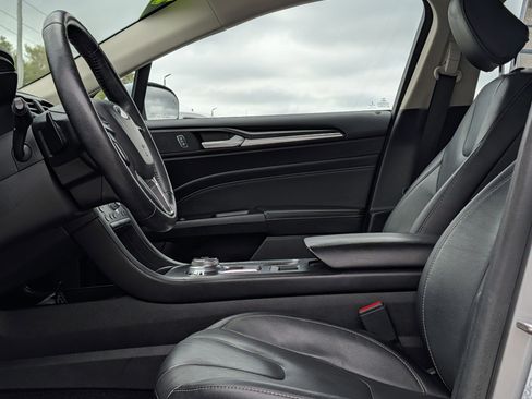 Certified 2020 Ford Fusion Titanium image 19