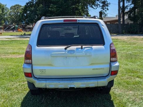 Used 2005 Toyota 4Runner 2WD image 4