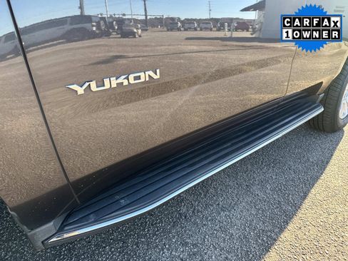 Used 2016 GMC Yukon SLT w/ Open Road Package image 12