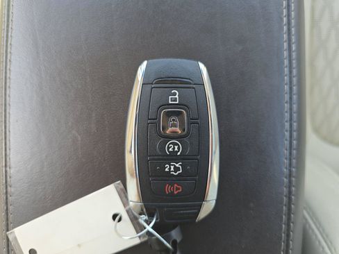 Used 2019 Lincoln Nautilus Black Label AWD/4WD image 28