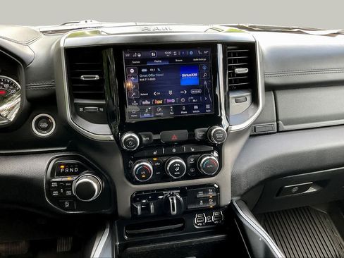 Used 2022 RAM 1500 Big Horn AWD/4WD image 13