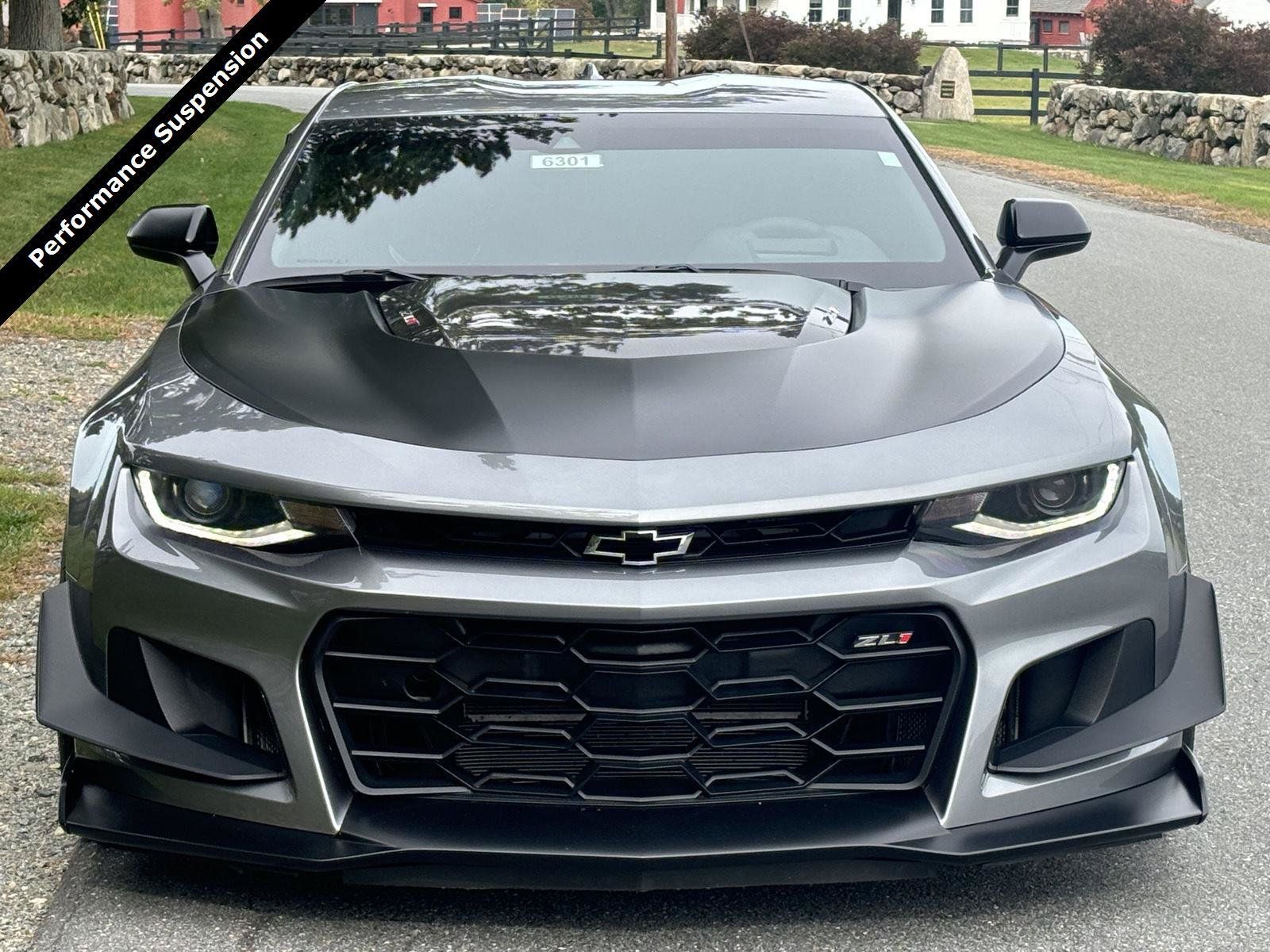Used 2022 Chevrolet Camaro ZL1 RWD image 3