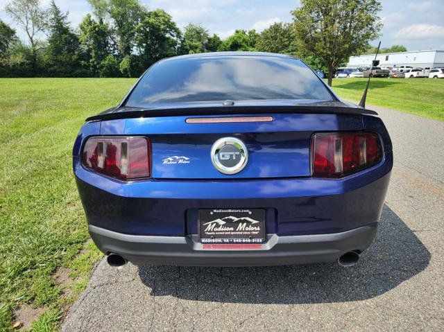 Used 2010 Ford Mustang GT RWD image 7
