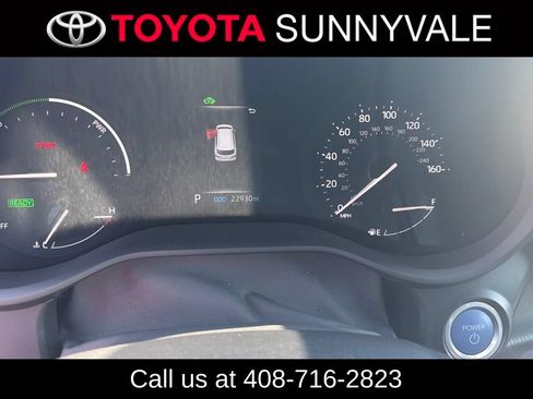 Used 2024 Toyota Sienna XSE w/ XSE Plus Package AWD/4WD image 3