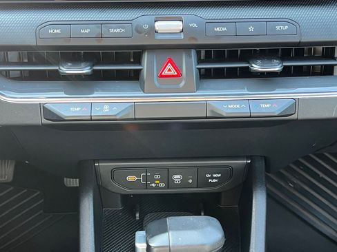 Used 2025 Kia K4 GT-Line w/ GT-Line Premium Package FWD image 34