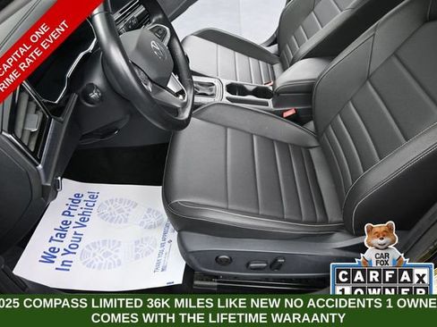 Used 2024 Volkswagen Jetta SE FWD image 12