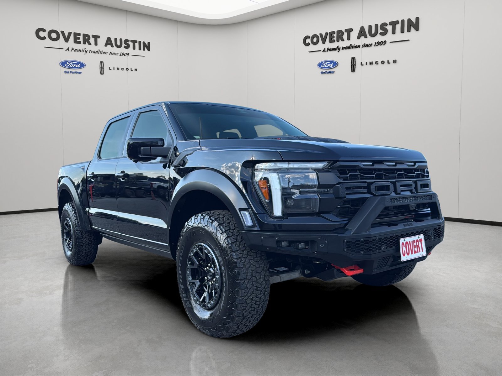 Certified 2025 Ford F150 Raptor w/ Equipment Group 803A Raptor R AWD/4WD image 7