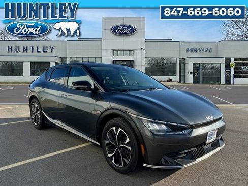 Used 2023 Kia EV6 Wind image 4