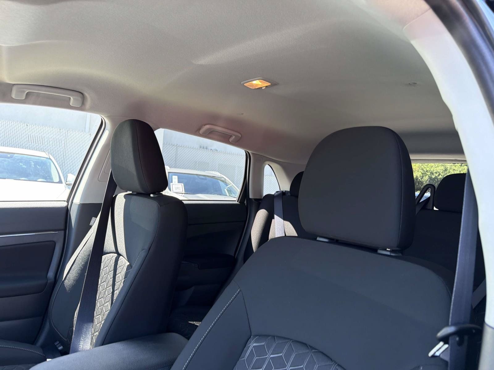 New 2027 Mitsubishi Outlander Sport FWD image 16