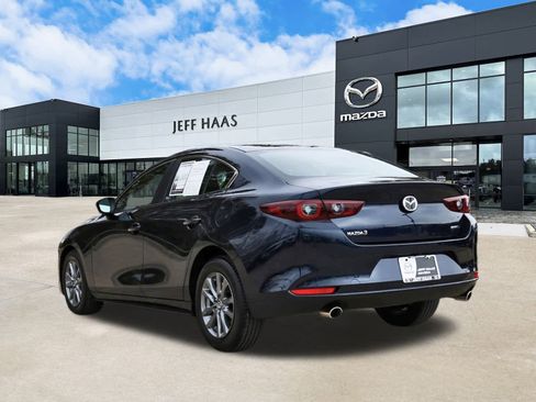 Used 2025 MAZDA MAZDA3 s image 2