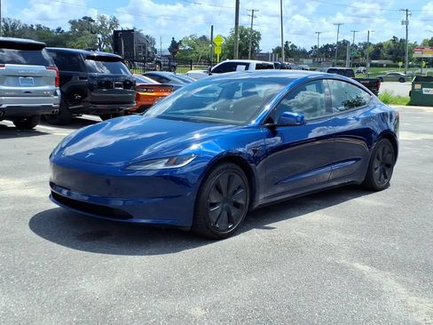 Used 2024 Tesla Model 3 Long Range RWD image 3