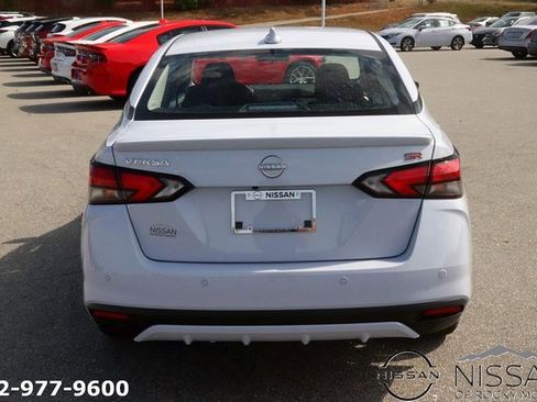 New 2025 Nissan Versa SR w/ Trunk Package image 6