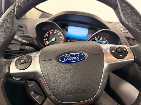 Used 2016 Ford Escape SE w/ Equipment Group 201A AWD/4WD image 29