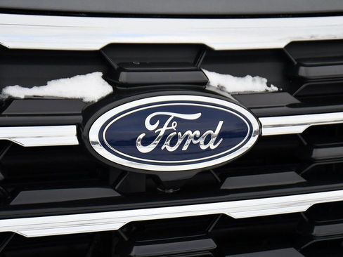 Used 2026 Ford Explorer Active w/ Active Comfort Package image 36