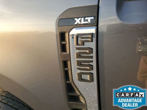 Used 2024 Ford F250 XLT image 40