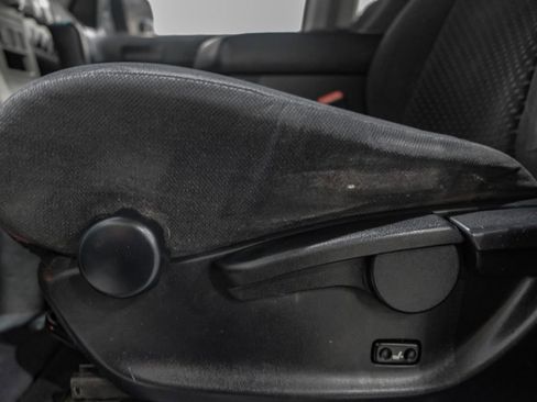 Used 2013 Toyota Tundra 2WD CrewMax image 28