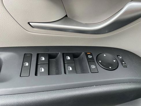 New 2026 Hyundai Tucson SE image 23