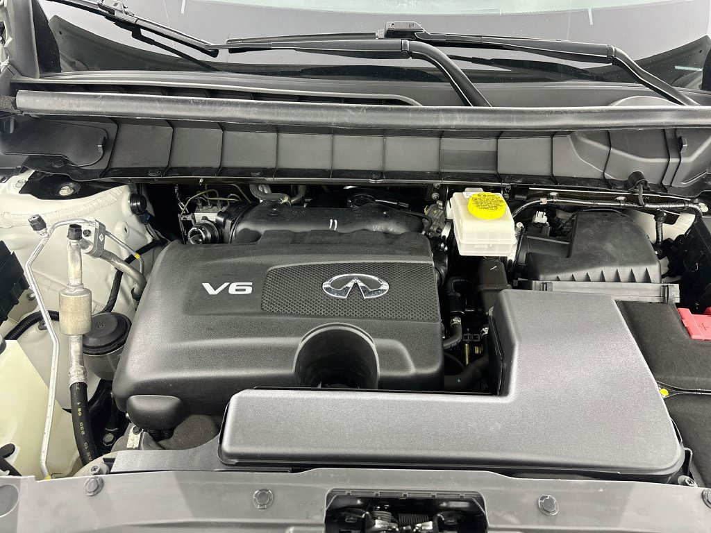 Used 2023 INFINITI QX60 Luxe w/ Cargo Package FWD image 32