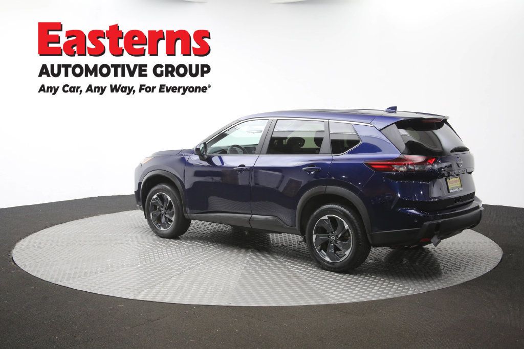 Used 2025 Nissan Rogue SV AWD/4WD image 67