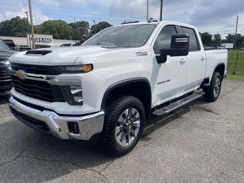 New 2026 Chevrolet Silverado 2500 LT w/ All Star Edition AWD/4WD image 7