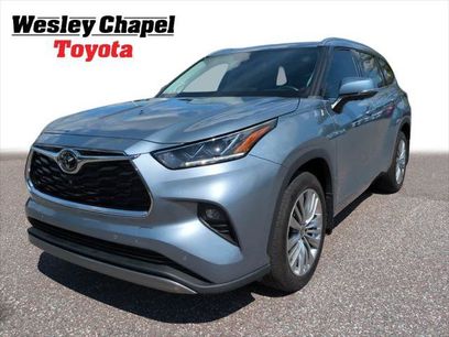 Certified 2024 Toyota Highlander Platinum