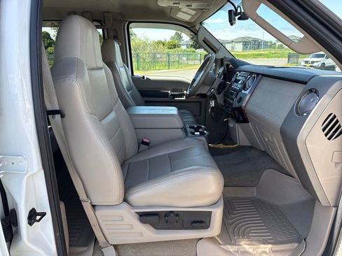 Used 2008 Ford F350 Lariat AWD/4WD image 9