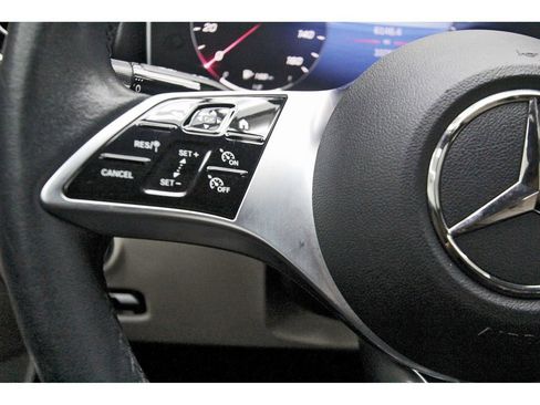 Used 2022 Mercedes-Benz C 300 4MATIC Sedan image 17