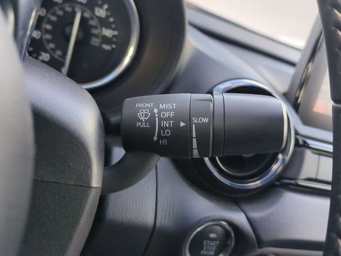 Certified 2023 MAZDA MX-5 Miata Club image 22