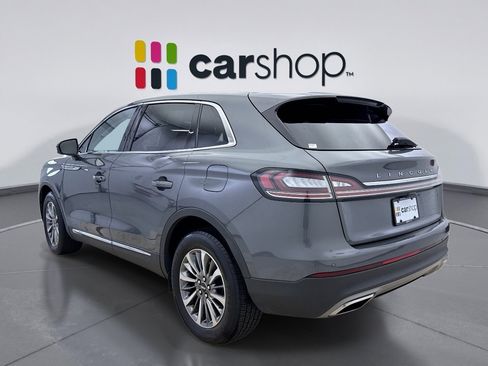 Used 2022 Lincoln Nautilus AWD w/ Premium Package image 3