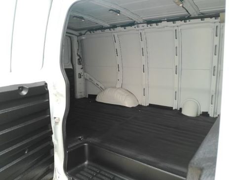 Used 2020 Chevrolet Express 2500 w/ Driver Convenience Package RWD image 7