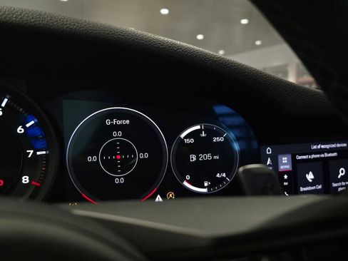 Used 2020 Porsche 911 Carrera w/ Sport Chrono Package image 32