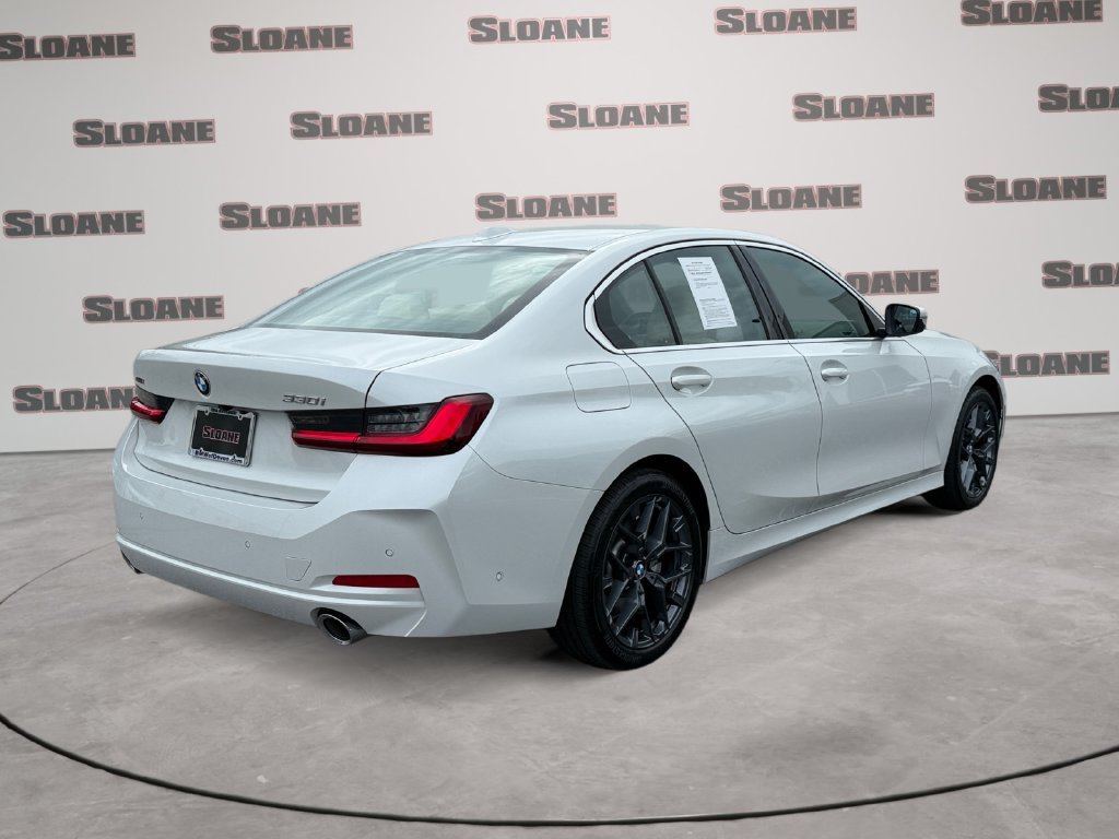 Certified 2026 BMW 330i xDrive Sedan w/ Premium Package AWD/4WD image 5