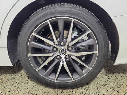Used 2023 Toyota Camry XLE FWD image 8