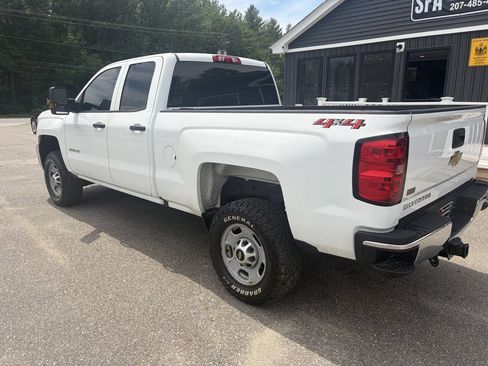 Used 2019 Chevrolet Silverado 2500 W/T AWD/4WD image 5