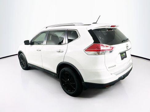 Used 2016 Nissan Rogue S w/ Appearance Package FWD image 5