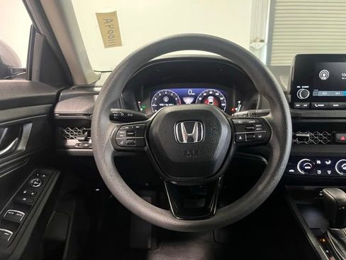 Used 2023 Honda Accord EX image 21