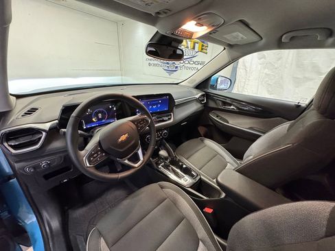 Used 2026 Chevrolet TrailBlazer LT w/ Convenience Package image 28