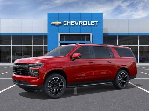 New 2026 Chevrolet Suburban RST AWD/4WD image 2