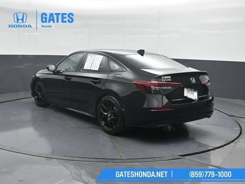Used 2025 Honda Civic Sport image 8