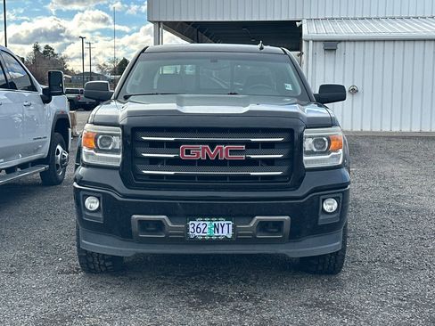 Used 2014 GMC Sierra 1500 SLT w/ All-Terrain Package AWD/4WD image 4