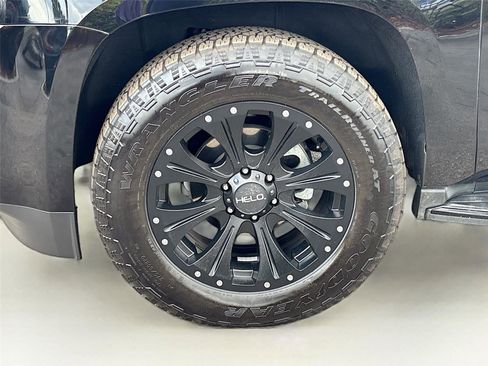 Used 2016 GMC Yukon SLT w/ Open Road Package image 35