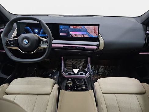 Certified 2025 BMW X3 xDrive30i w/ Convenience Package image 9