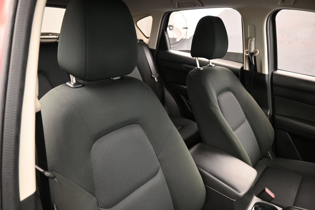 Used 2020 MAZDA CX-5 Sport FWD image 39