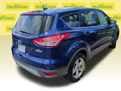 Used 2016 Ford Escape SE FWD image 4