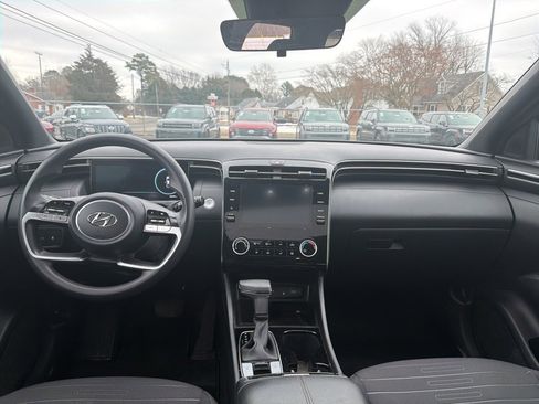 Used 2022 Hyundai Santa Cruz SEL w/ Activity Package image 11