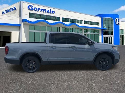 New 2026 Honda Ridgeline Black Edition image 2
